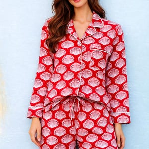 Red and White Shell Print Pajama Set | Comfortable Cotton Nightwear for Women