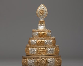 Vergulde en verzilverde mandala-offerset | Handgemaakt Tibetaans ritueel object | Spiritueel boeddhistisch altaar en meditatiedecor | Nepalese kunst