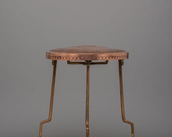 Handmade 3-Leg Copper Stand | Display Piece for Sacred Ritual Tools and Decor Accents | Elegant 3-Leg Copper Stand for Stylish Home Decor