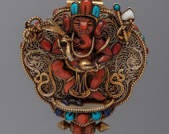 Ganesh Ghau Box Locket | Sacred Amulet for Blessings | Handcrafted Hindu Prayer Pendant for Protection Meditation and Spiritual Decoration