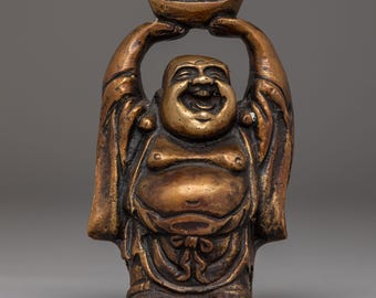 Estatua tradicional de Buda sonriente hecha a mano / Ídolo de Buda Feng Shui de latón para decoración del hogar y la oficina / Símbolo de felicidad y prosperidad