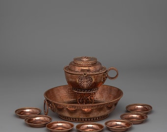 Juego de ofrendas de agua tibetanas de cobre / Recipiente ceremonial budista para rituales y meditación / Cuencos de altar del Himalaya para prácticas sagradas