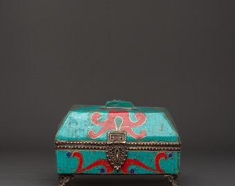 Handmade Treasure Box | Hidden Keepsake Chest for Jewelry and Gifts | Handcrafted Copper Brass Decorative Storage Box for Jewelry Keepsakes