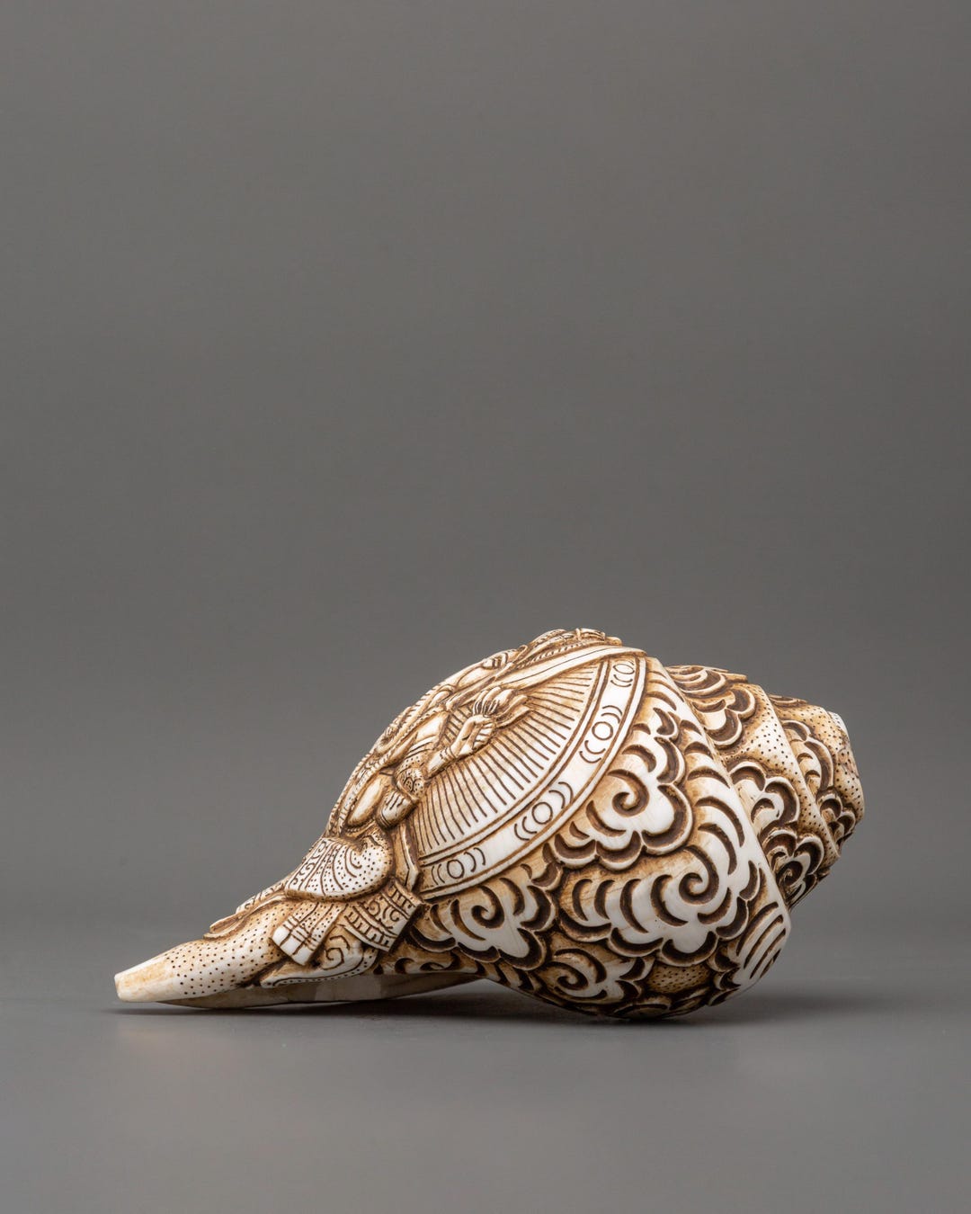 Ganesh Carved Conch Shell for Altar | Handcrafted Conch Shell Ritual ...