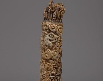 Elegante sello de hueso / Artefacto de hueso de búfalo artesanal de origen ético / Sello único para rituales espirituales, obras de arte y objetos de colección