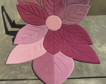 Flower Shape Rug – Hand-Tufted Pink Floral Area Carpet | Modern Decorative Living Room Rug