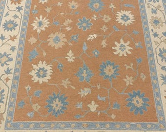 Tappeto Oushak in lana annodato a mano – Terracotta e fiori blu