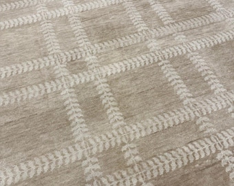 Hand Knotted Beige Wool Area Rug Minimal Check Pattern Soft Neutral Textured Rug for Living Room Bedroom Modern Scandinavian Decor