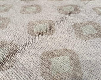 Hand Knotted Beige Geometric Wool Area Rug Minimal Cube Pattern Soft Neutral Rug for Living Room Bedroom Modern Contemporary Decor