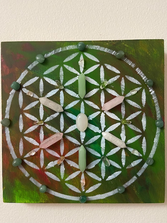 Handmade Crystal Grid by LiliSpiritualArt