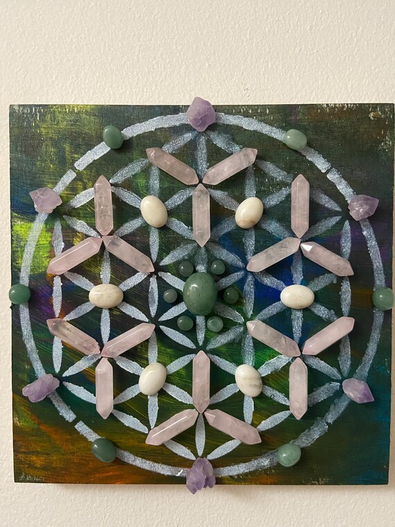 Handmade Crystal Grid by LiliSpiritualArt