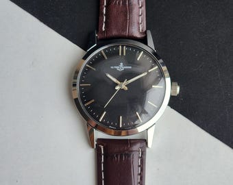 Vintage Ulysse Nardin Hand Winding Men's Watch Black Face 35mm Brown Croco Leather Strap