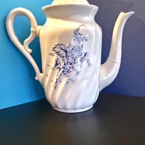Vintage Boch Frères Keramis "Meibloem" Blue & White Porcelain Coffee/Tea Pot — Ribbed Swirl Body, Belgium (1950s/1960s)
