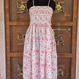 Handgemachte Gesmokt Midi Kleid, Baumwolle Sommer Sommerkleid, Kleid mit Verstellbaren Riemen