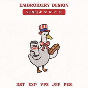Puede incluir: Diseño de bordado de un ganso de dibujos animados con sombrero y pajarita patrióticos, sosteniendo un perrito caliente y una lata de Diet Coke. El diseño incluye texto que indica 5 tamaños: 10 cm, 13 cm, 15 cm, 18 cm y 20 cm.