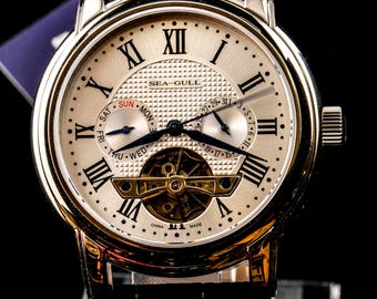 Seagull Multifunctional Flywheel Calendar Watch