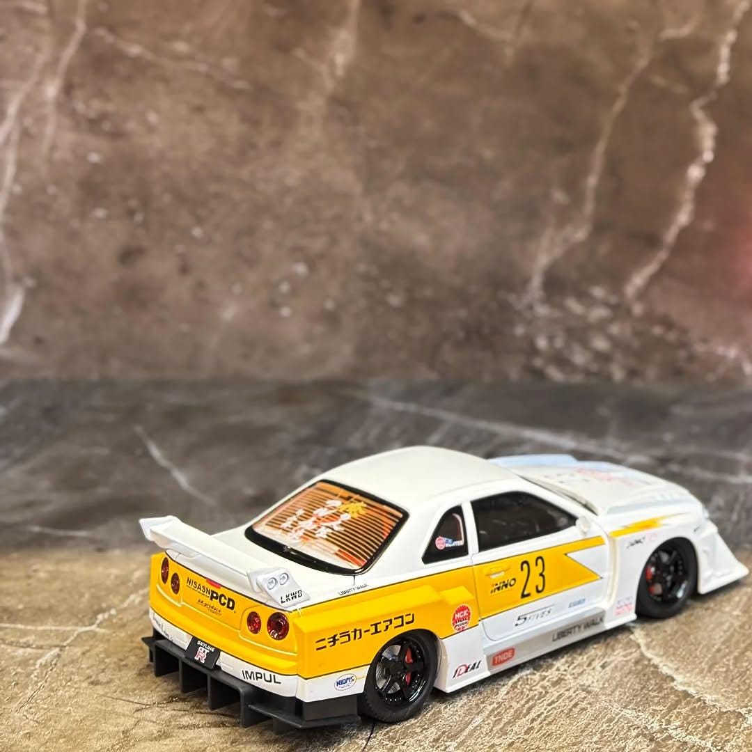 1:24 Scale Nissan Skyline GT-R Liberty Walk Edition Highly