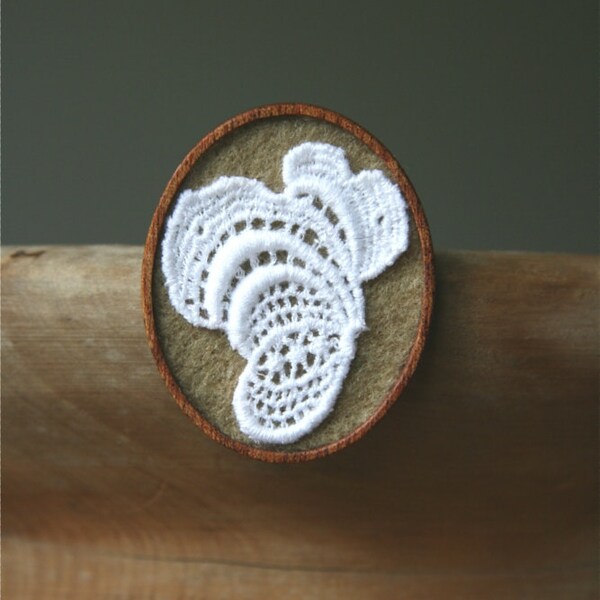 White Vintage Lace on Coffee Brown Felt Wooden Brooch, Lace and Mahogany Series