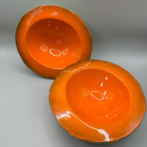 Par melonskålar i stil med Ed Langbein