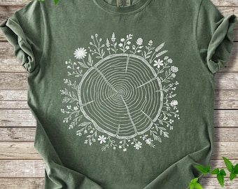 Comfort Colors®Tree Rings Shirt,  Botanical Tree Shirt, Cottagecore Shirt, Women Forest Top, Nature Lovers Gift, Outdoor Shirt, Woodland Tee