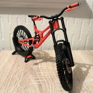 New Downhill V10 MTB Miniature Full Suspension Mountain Bike 3D Model .stl File Instant Download image 4
