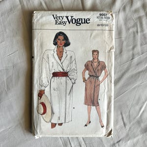 Vintage Vogue Pattern 9007 Uncut Size 8-10-12 | Vintage Very Easy Vogue | Vogue Sewing Pattern | Vintage Sewing Patterns | Women&#39;s Fashion