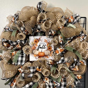 Hello Fall wreath image 1