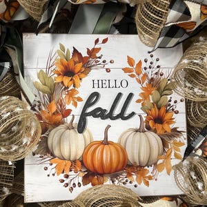 Hello Fall wreath image 2