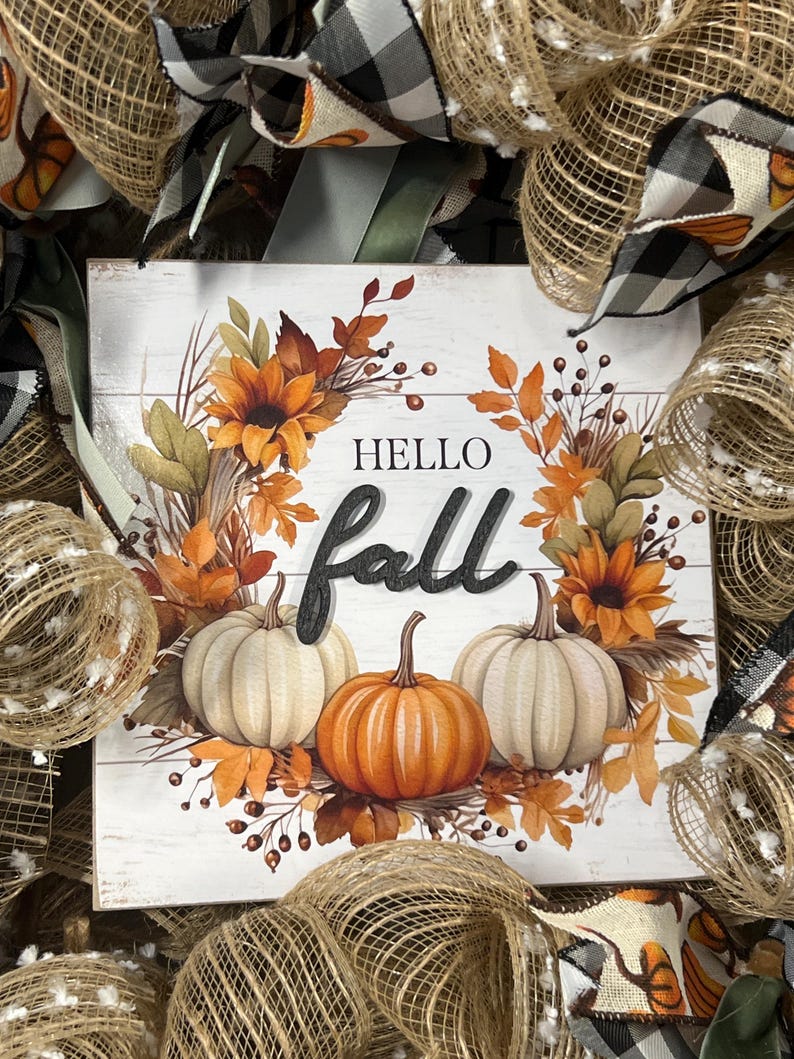Hello Fall wreath image 2
