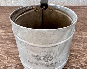 Vintage Foley Flour Sifter Black Handle Metal Baking Tool Farmhouse Kitchen Decor Rustic Baking Utensil Primitive Kitchen