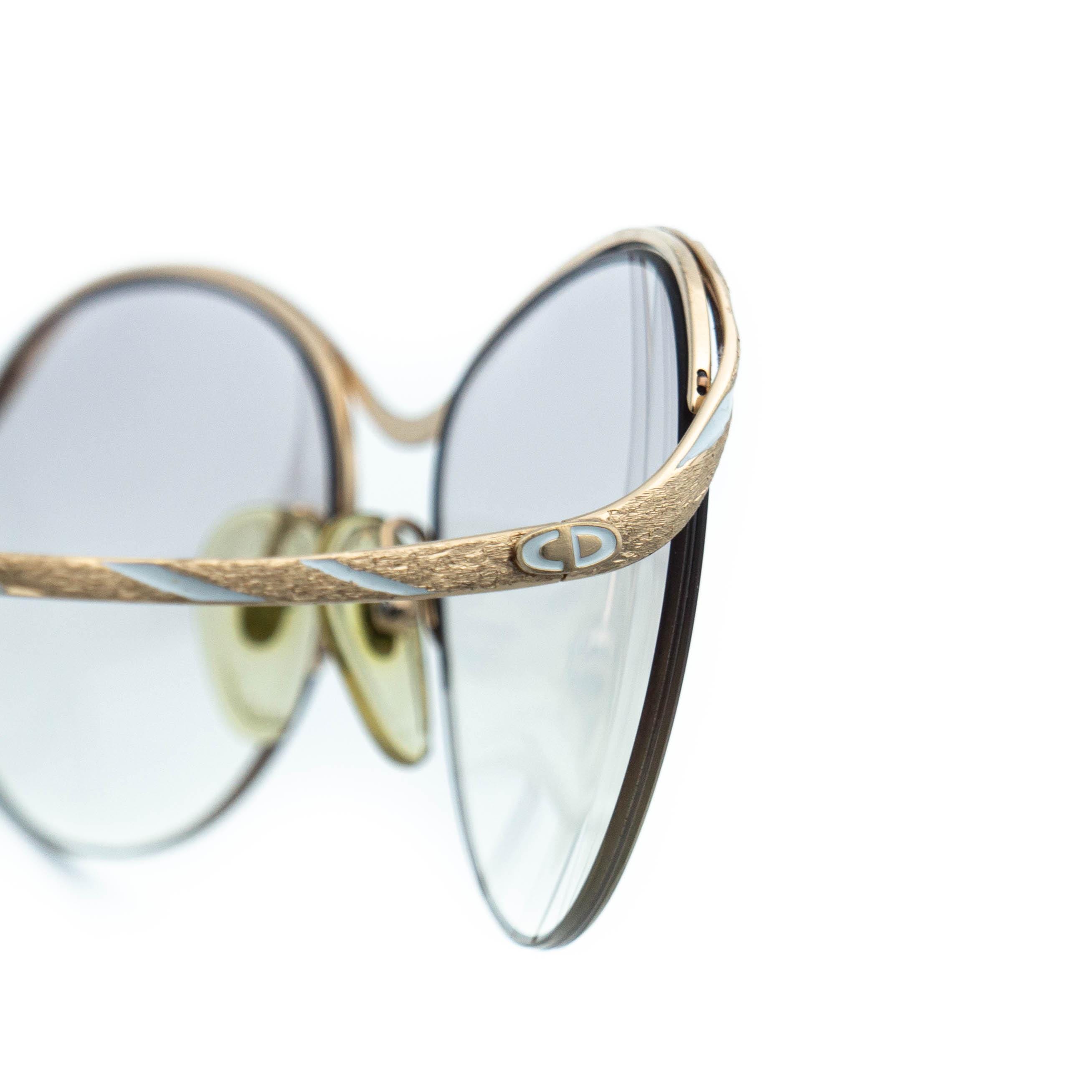 Vintage ✨ Authentic Dior rimless gold sunglasses D I ? R Vintage sunglasses from 2000s main image 4