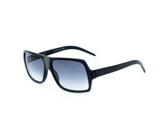 Gafas de sol vintage Chanel 5039 CC negras tipo escudo