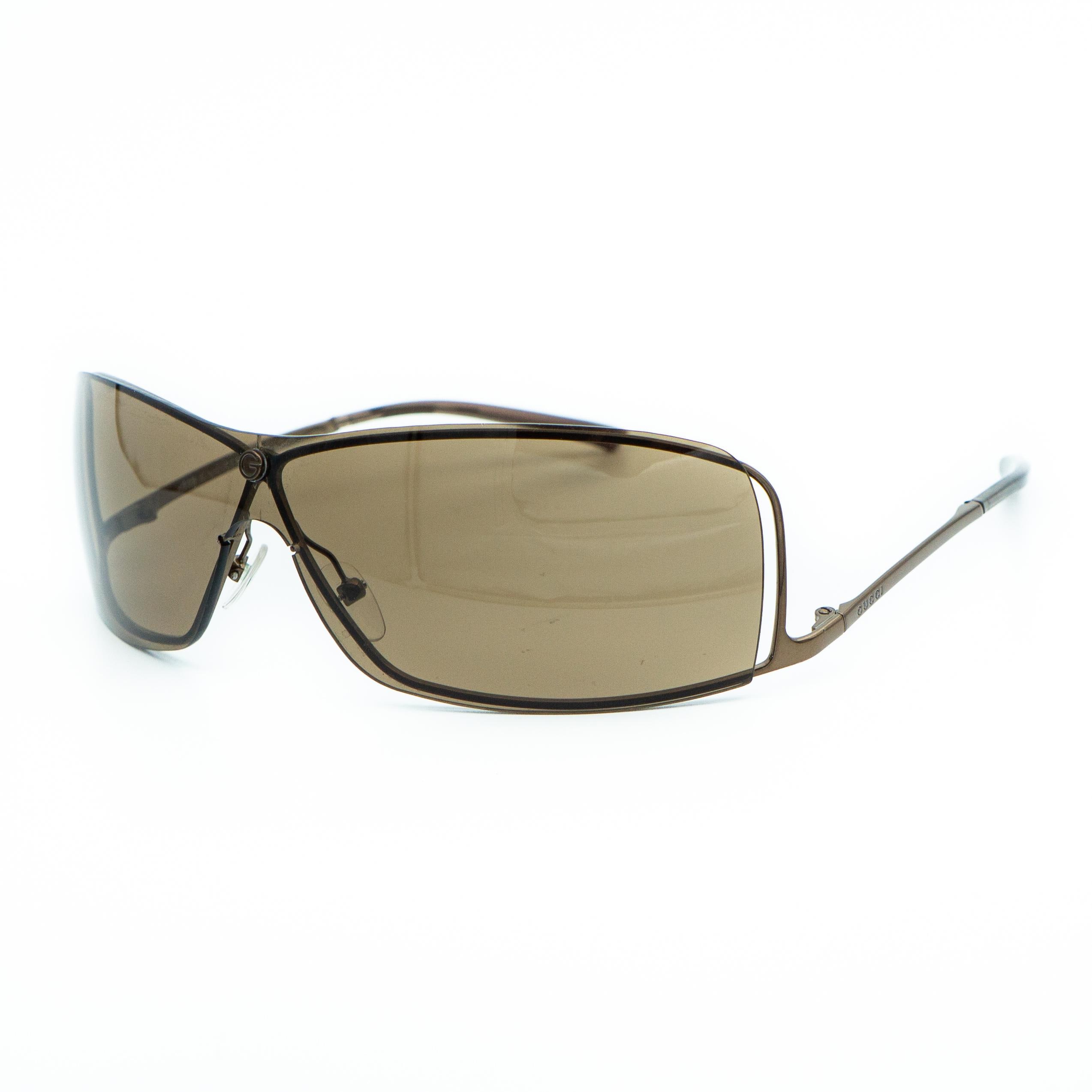 Gucci shield sunglasses - Etsy 日本