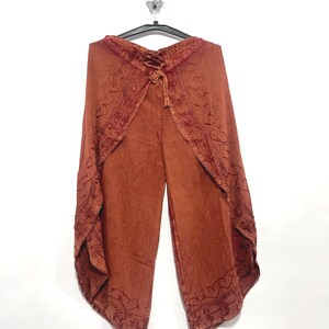 Pantaloni da donna stile boho a portafoglio, pantaloni da festival in rayon ricamati a mano, pantaloni a portafoglio stile fata, pantaloni da yoga hippie, abbigliamento da casa bohémien