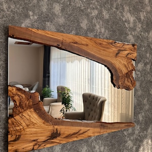 Handgemaakte houten spiegel, olijfhouten spiegel, live edge olijfhouten wandspiegel – badkamerspiegel, spiegel in de hal afbeelding 10