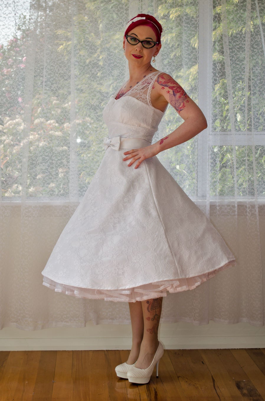 Vestido de novia Rockabilly de los anos 50 Gayle con superposicion de encaje falda de longitud de te y enagua Hecho a medida para adaptarse Etsy Mexico