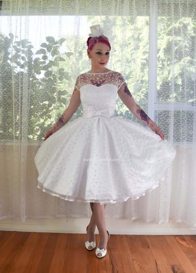 Ivory 1950's 'mary Jane' Style Wedding Dress With - Etsy