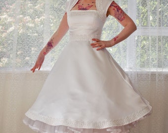 1950s 'Veronica' White Wedding Dress with Guipere Lace trim - Custom Made to Fit