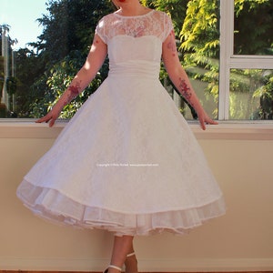 1950s Rockabilly Wedding Dress 'Lacey' with Lace Overlay, Sweetheart Neckline, Tea Length Skirt and Petticoat Custom made to fit image 3
