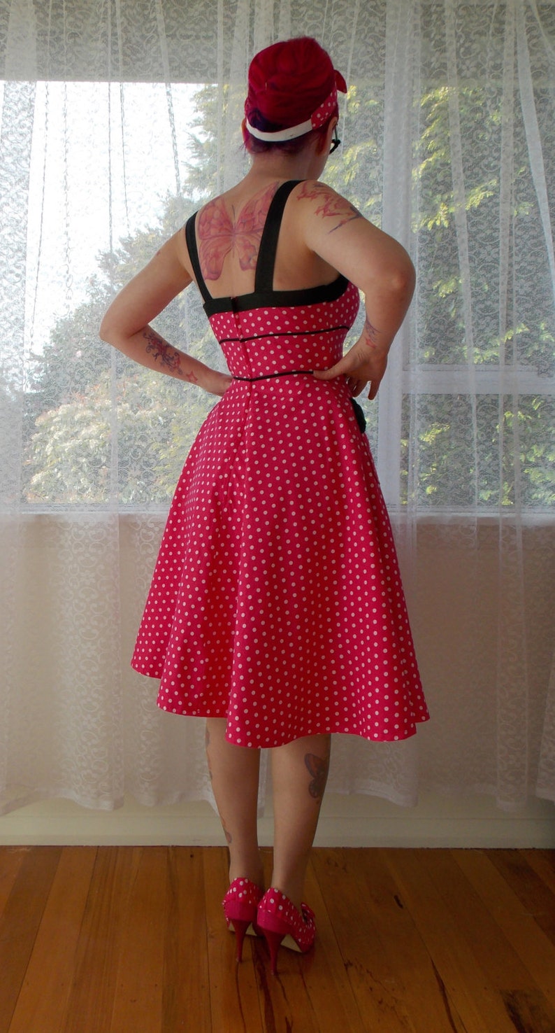 Rockabilly 1950s 'Jenny' Polka Dot Dress with Sweetheart Neckline, Black Lapels and Bow Pockets Any Colour Custom made to fit image 4