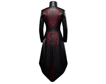 Gothic Leder Trenchcoat | Schwarze Lange Jacke mit Roter Totenkopf Stickerei Steampunk Asymmetrischer Wintermantel | Handgemachte Mode