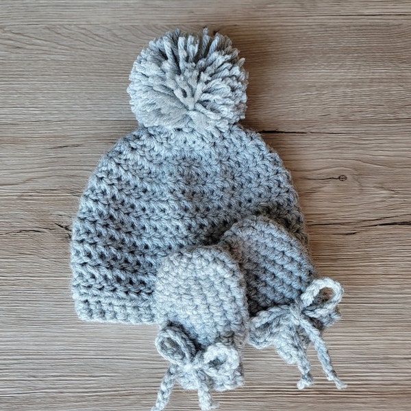 Baby Crochet Light Gray Beanie Hat and Mittens set, Newborn size, Thumbless Mittens