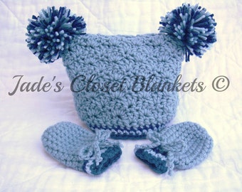 Crochet Baby Pom Pom Hat and Thumbless Mittens Set, Blue, 0 to 24 months