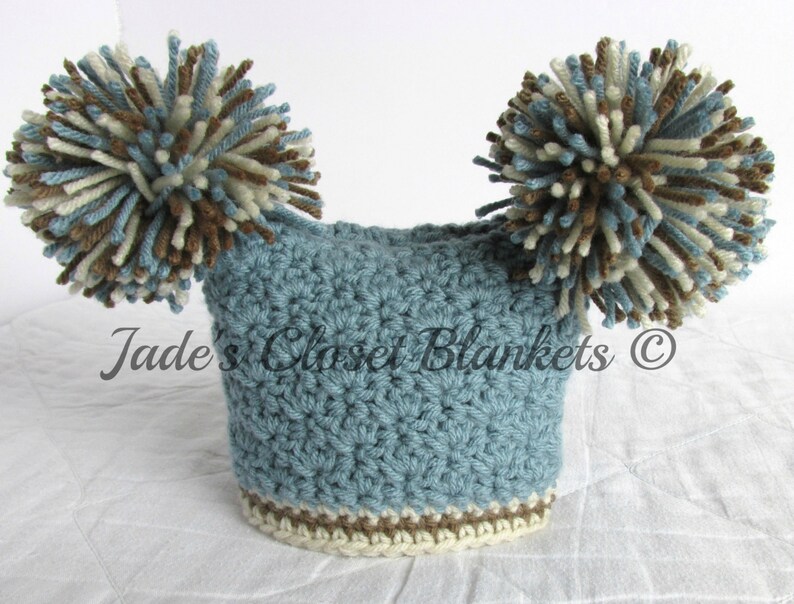 baby boy blue pom pom hat
