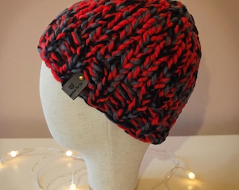 Classic Beanie – Hand Knit Merino Wool – Red / Gray / Black