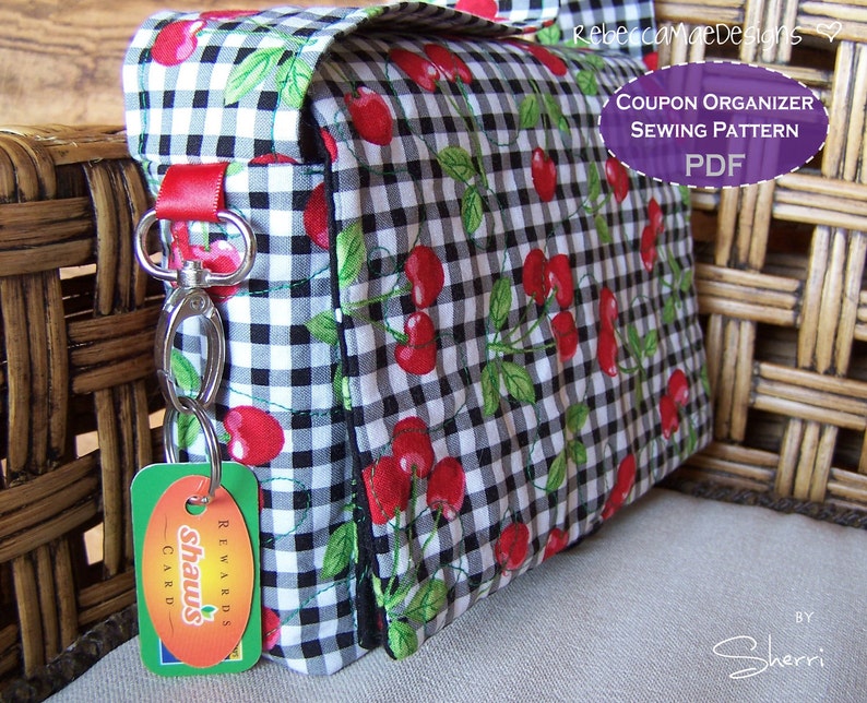 Quilted Coupon Organizer SEWING PATTERN DiY PDF pattern for coupon holder image 4