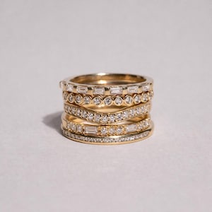 Stapelbare diamanten ringset, stokbrood en ronde diamanten banden, gouden stapelringen, minimalistische trouwringset, Eternity-ring, cadeau voor haar