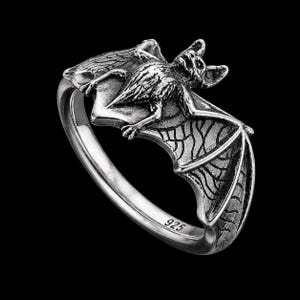 Anello gotico a forma di pipistrello in argento sterling 925, gioiello da vampiro per Halloween, anello di tendenza a tema animale, regalo unico fatto a mano per uomo e donna, gioiello horror