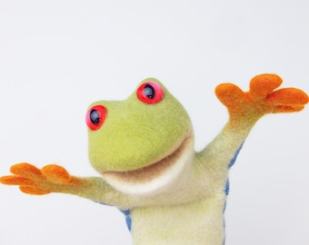 Felted frog handpuppet video tutorial, RUSSIAN LANGUAGE/ видеокурс по лягушке-бибабо из войлока, русский язык