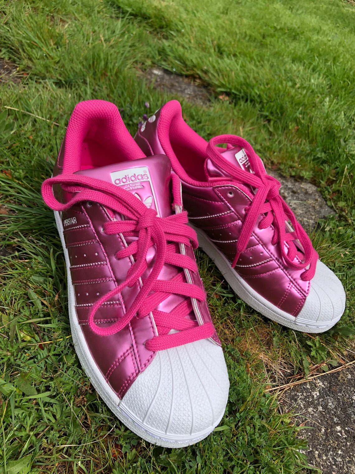 pink shell toe adidas